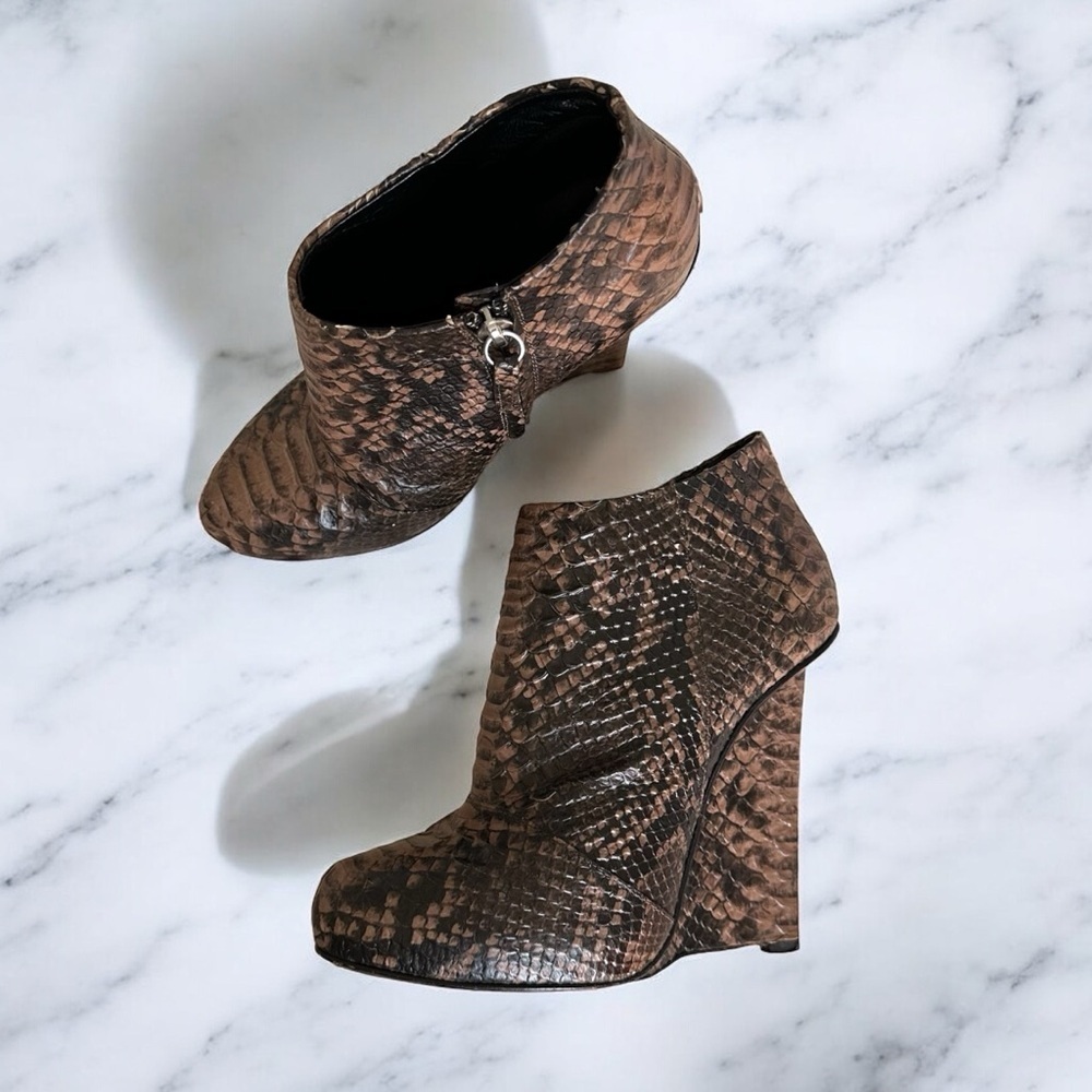Giuseppe Zanotti Python Wedge Ankle Booties Brown Snakeskin Platform Size 38